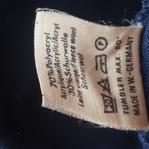 Size 10 Vintage West Germany Navy Wool Mix Knit Waistcoat Pockets - Picture 8 of 8